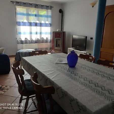 Casa Il Glicine Tatil Evi