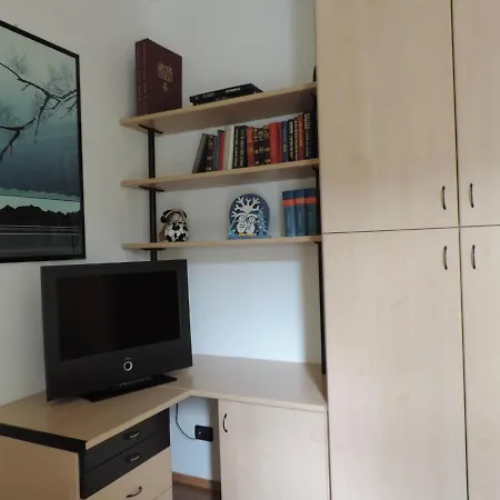 Casa Il Glicine 펜션 카살레 코르테 세로